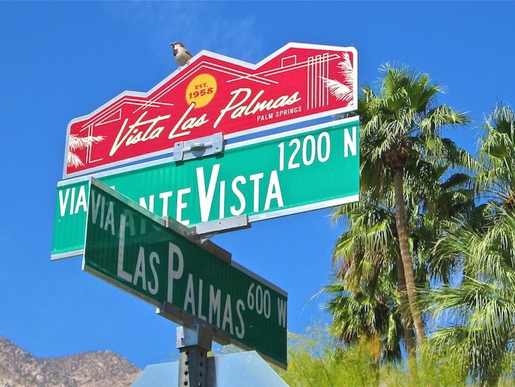  Palm Springs Real Estate in Vista Las Palmas