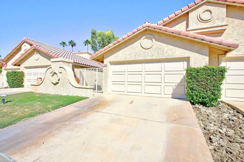 Palm Desert CA Condo for Sale - 77644 Woodhaven Drive N   