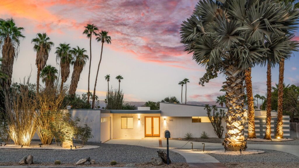 Magnesia Falls Cove House Rental in Rancho Mirage, CA 