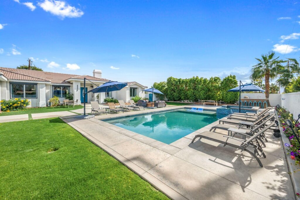 Palm Springs Luxury Home for Sale—2932 N Sunrise Way, Palm Springs, CA 92262
